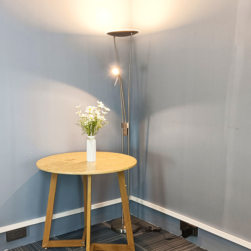 Lampadaire LED moderne mère et fils